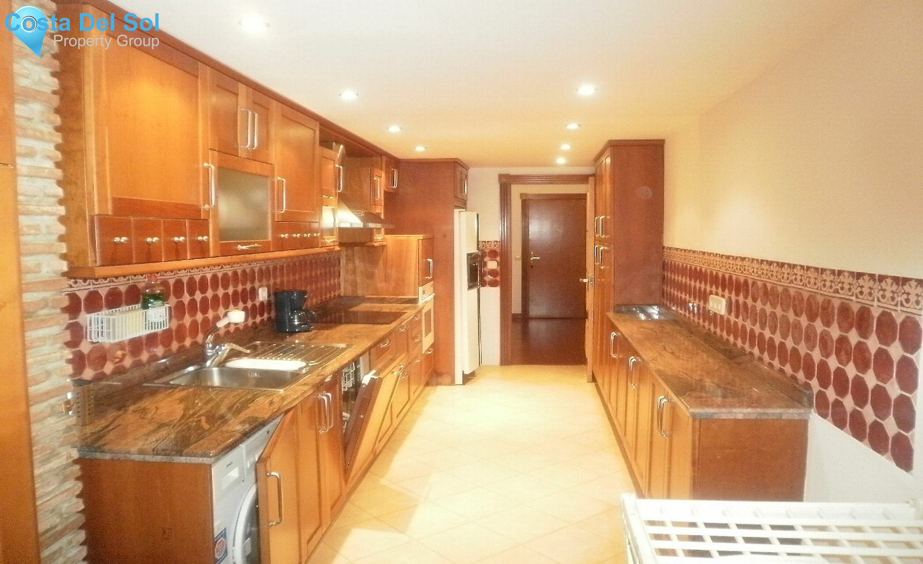 Middle Floor Apartment in Fuengirola-1219518