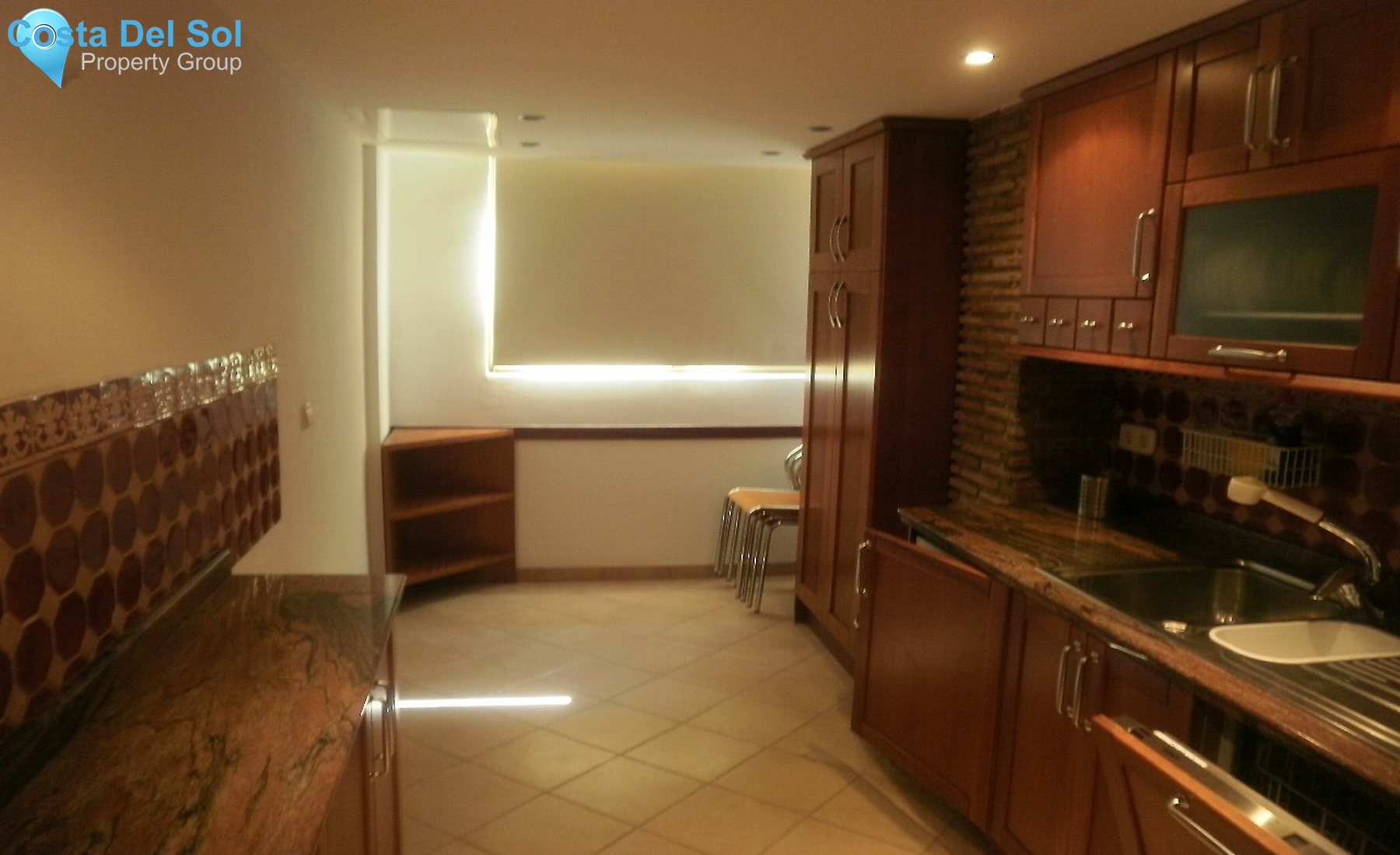 Middle Floor Apartment in Fuengirola-1219519