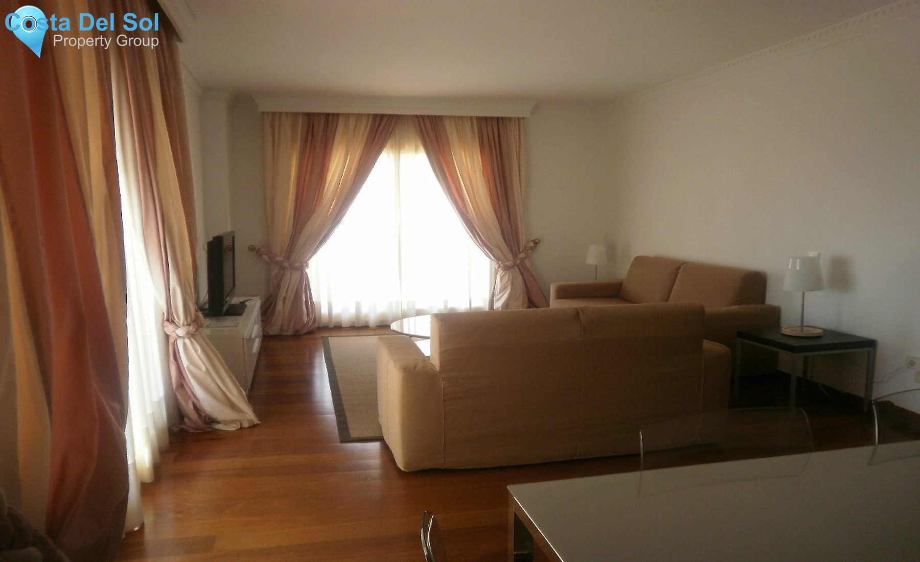 Middle Floor Apartment in Fuengirola-1219520