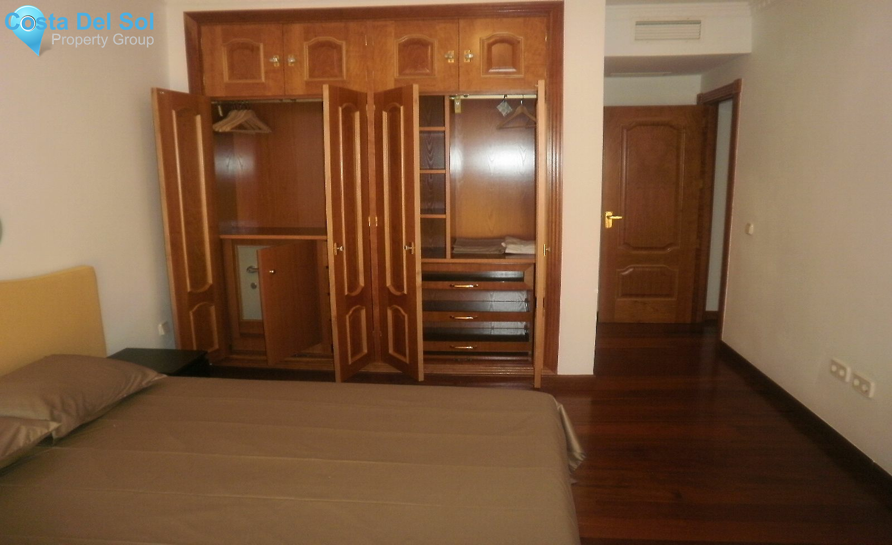 Middle Floor Apartment in Fuengirola-1219525