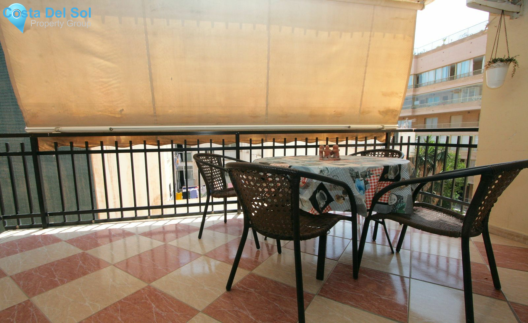 Middle Floor Apartment in Fuengirola-1420643