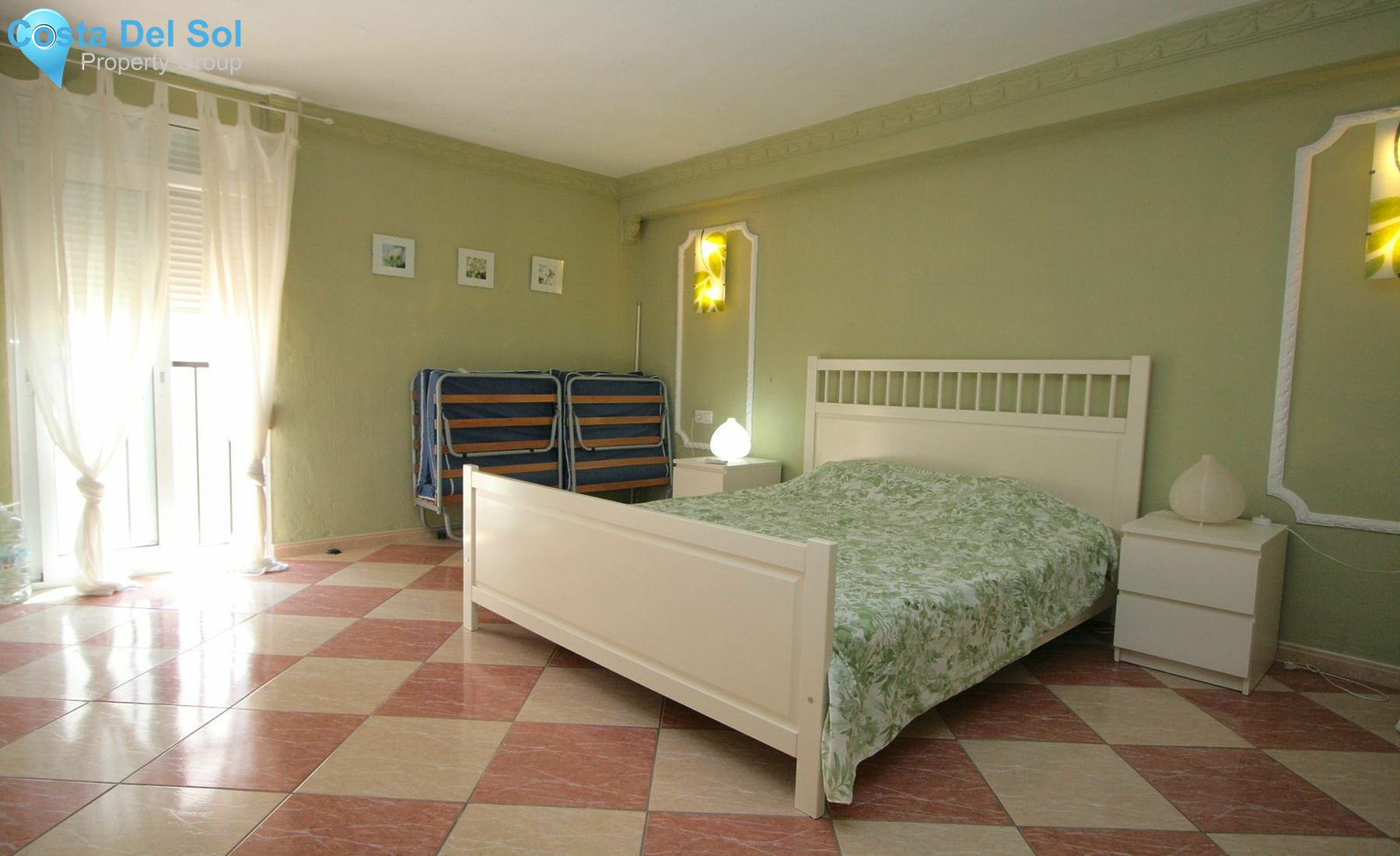 Middle Floor Apartment in Fuengirola-1420629