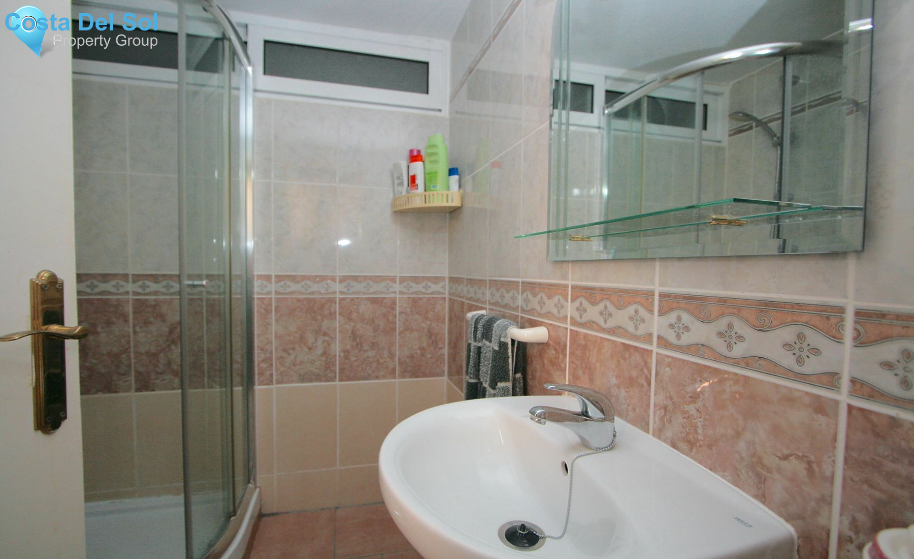 Middle Floor Apartment in Fuengirola-1420630