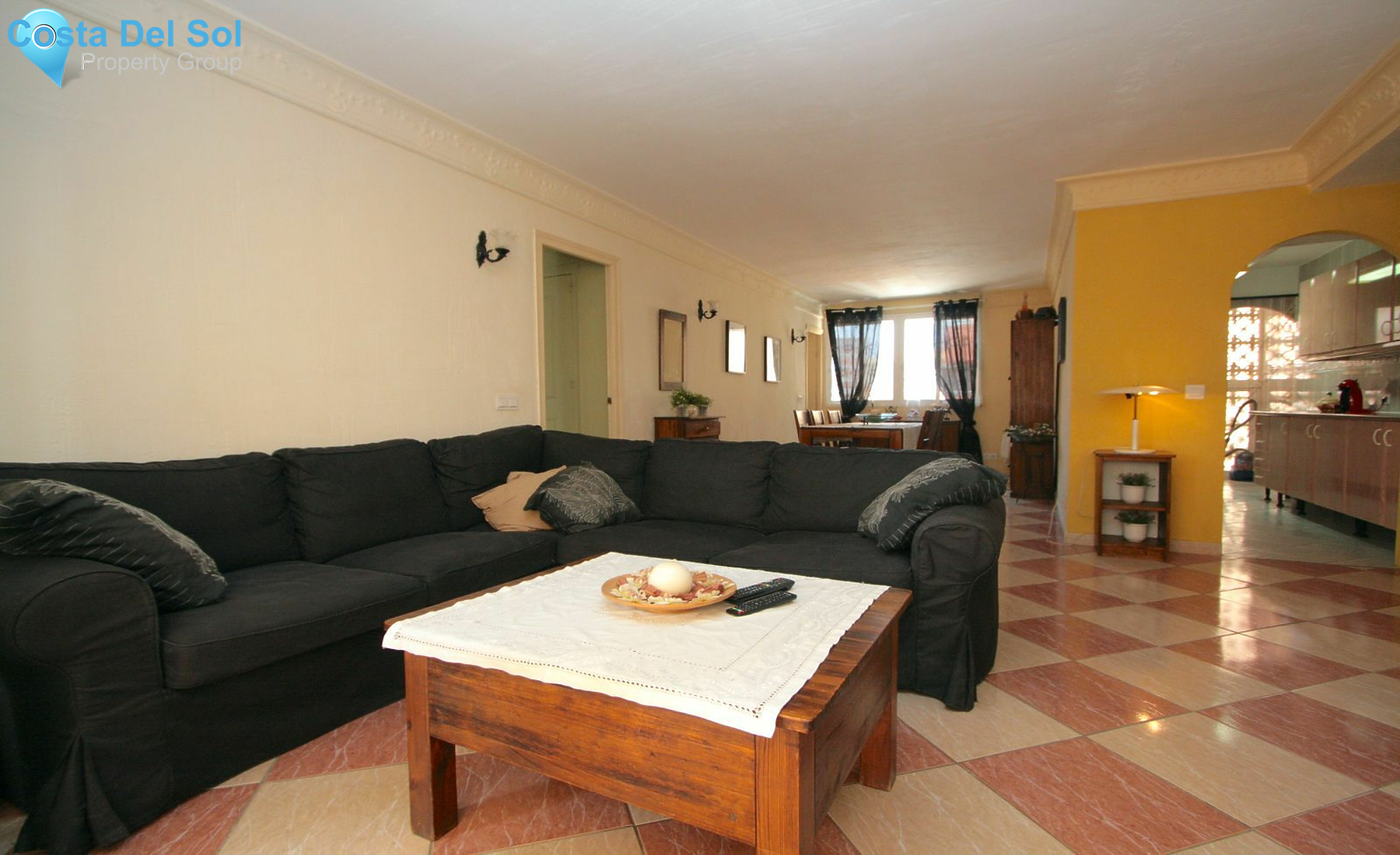 Middle Floor Apartment in Fuengirola-1420632