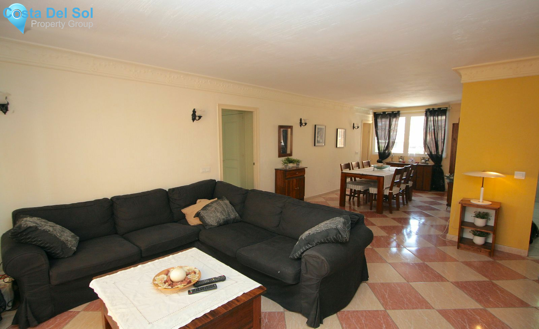 Middle Floor Apartment in Fuengirola-1420633