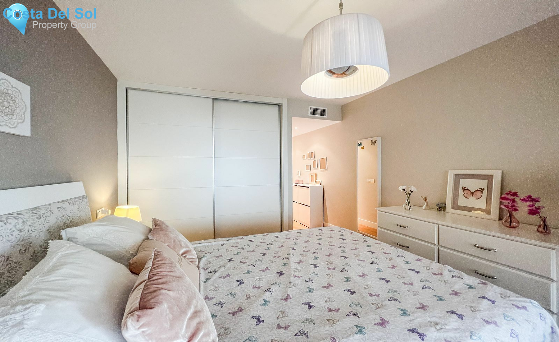 Middle Floor Apartment in Fuengirola-1420817