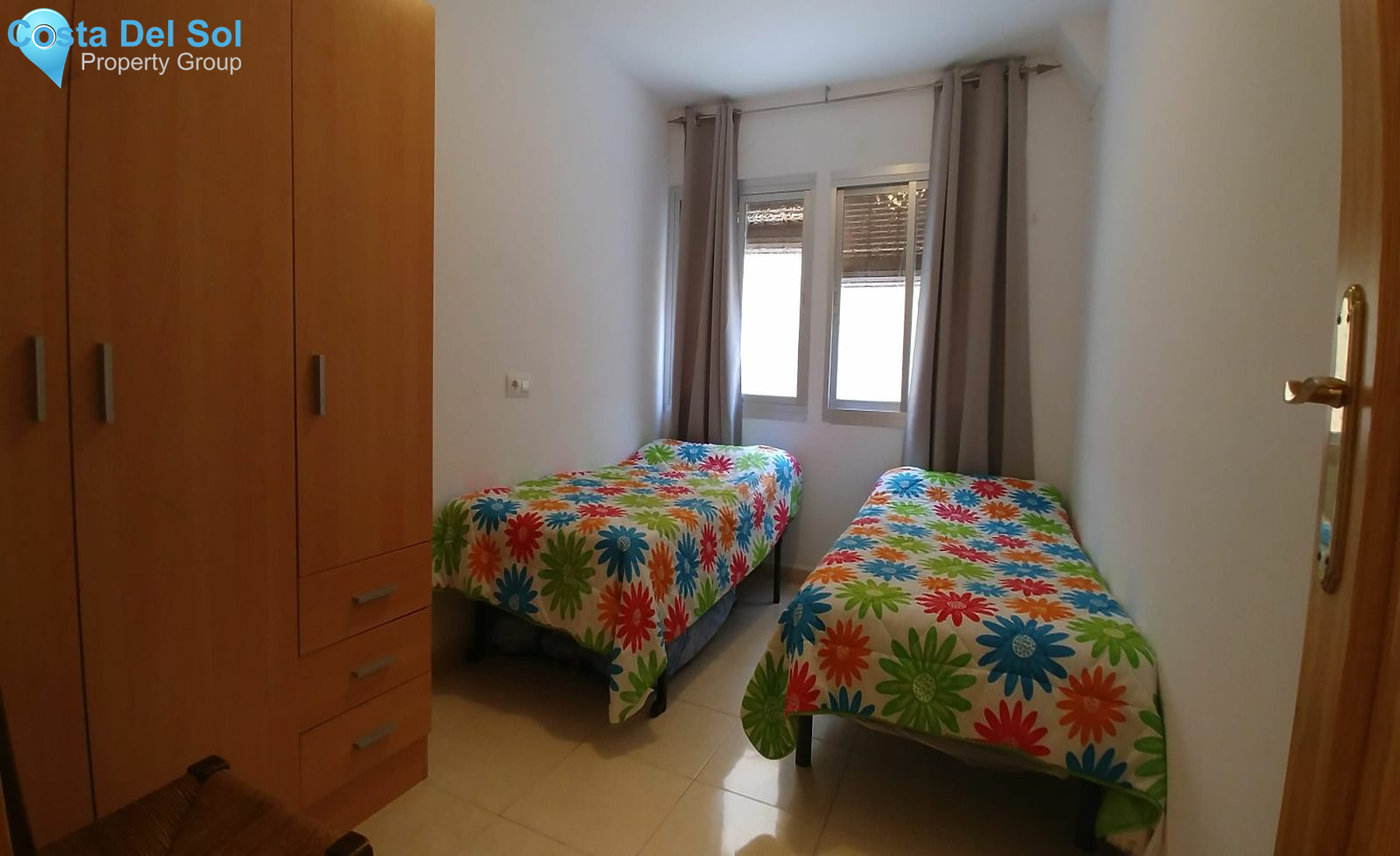 Middle Floor Apartment in Fuengirola-1423526
