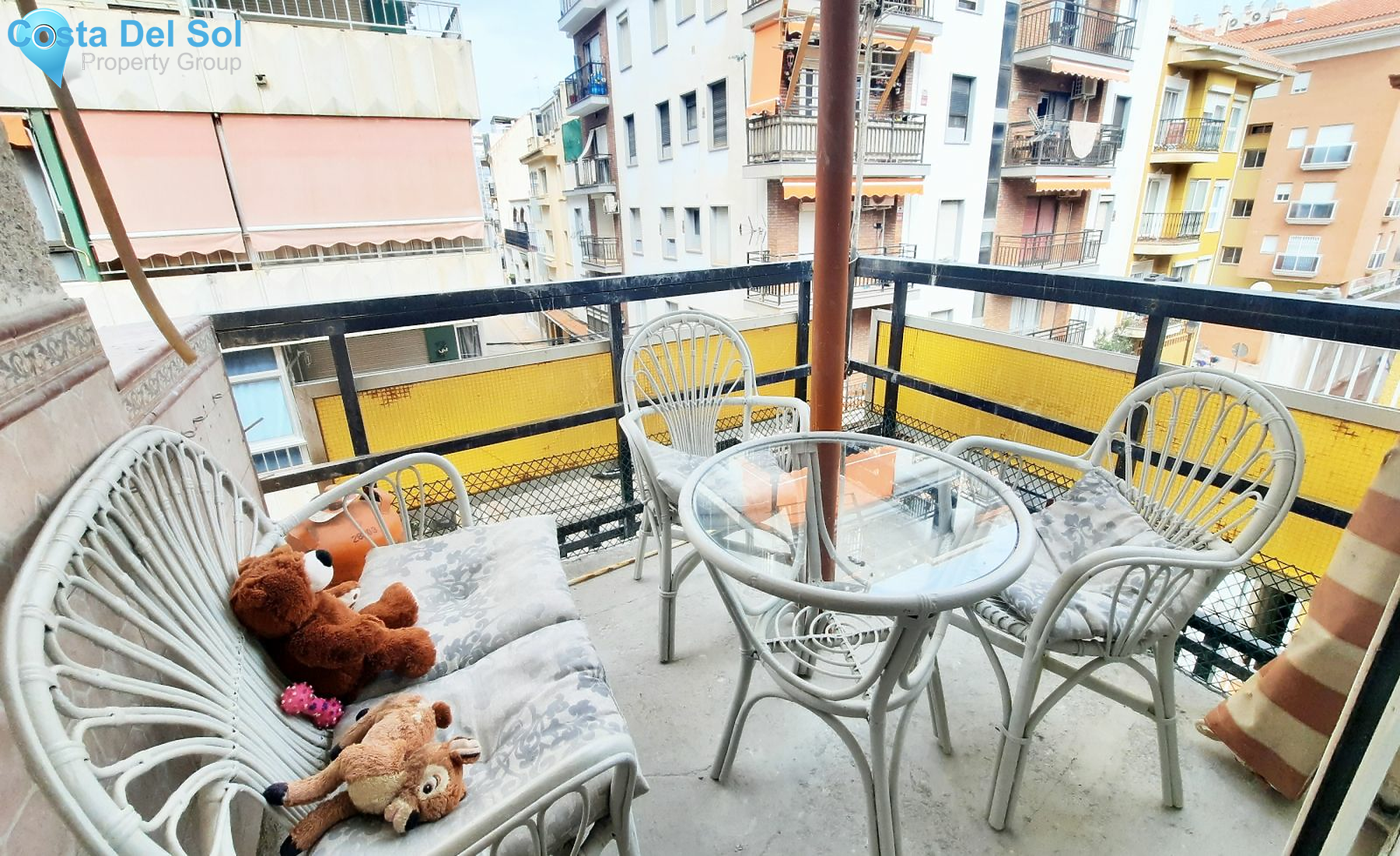 Middle Floor Apartment in Fuengirola-1425913