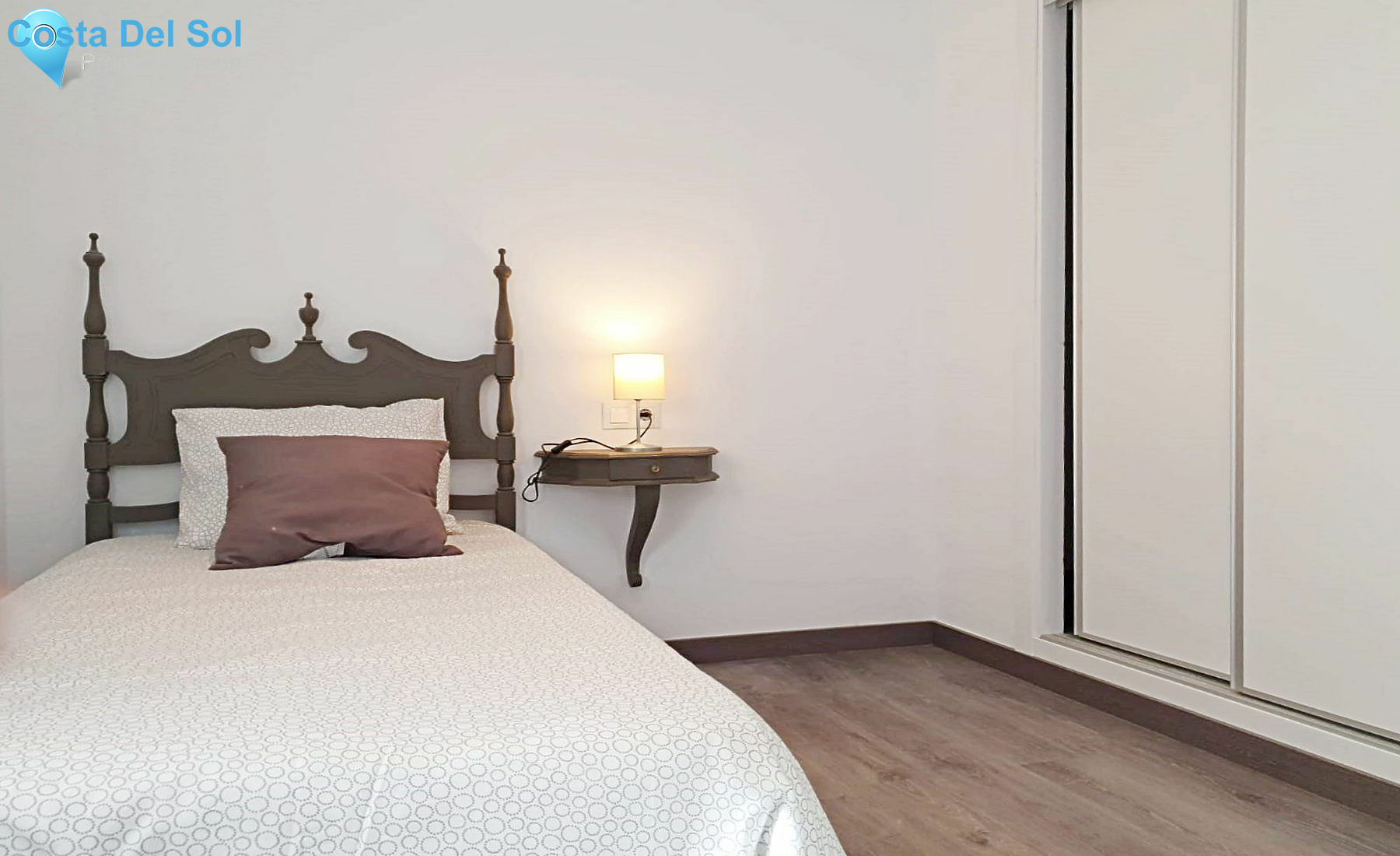 Middle Floor Apartment in Fuengirola-1429980