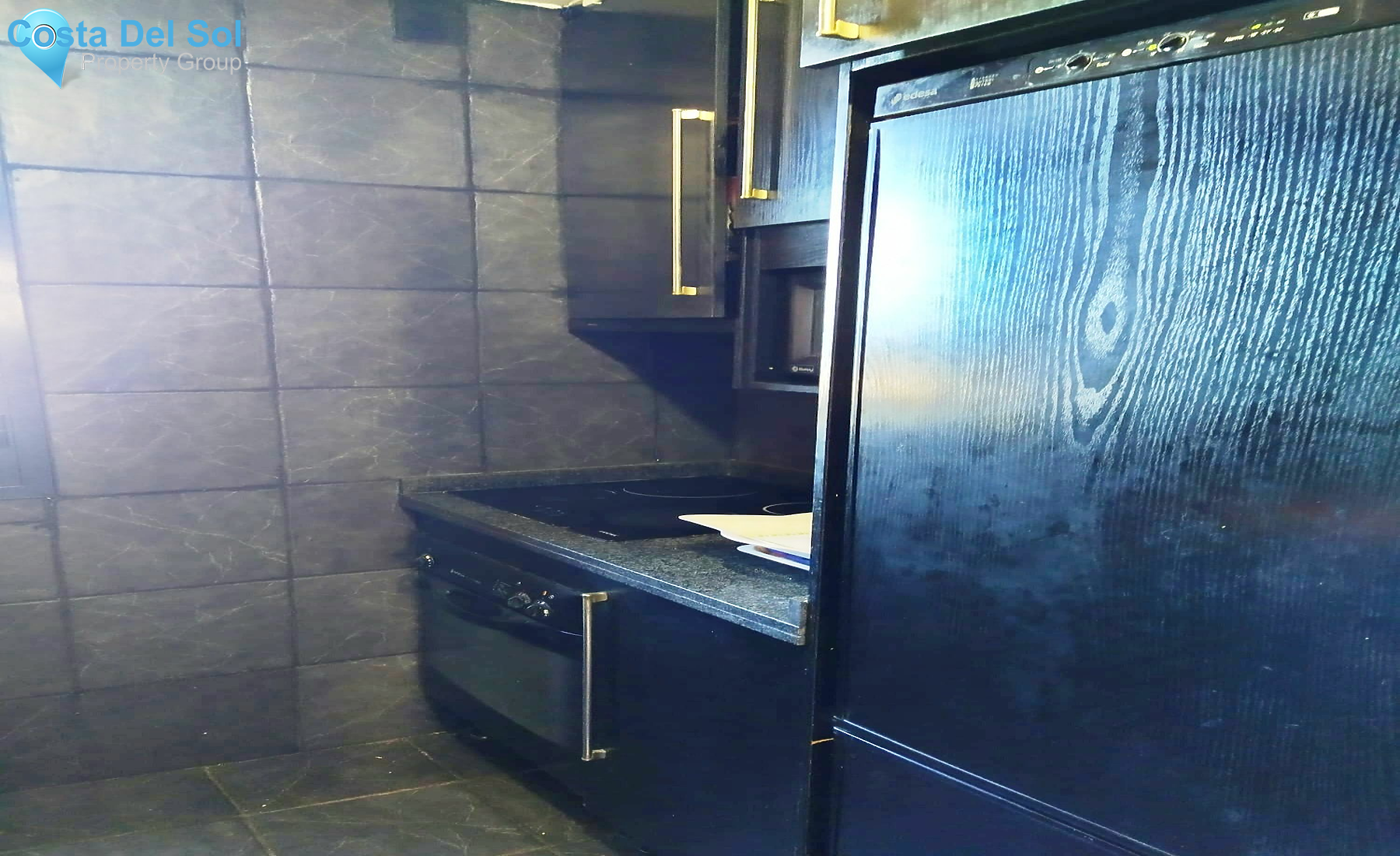 Middle Floor Apartment in Fuengirola-1430473