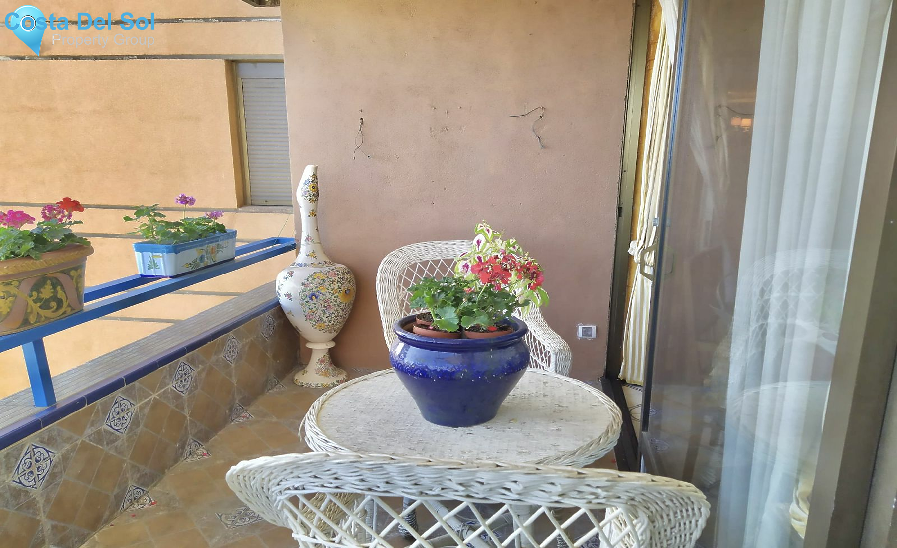 Middle Floor Apartment in Fuengirola-1430461