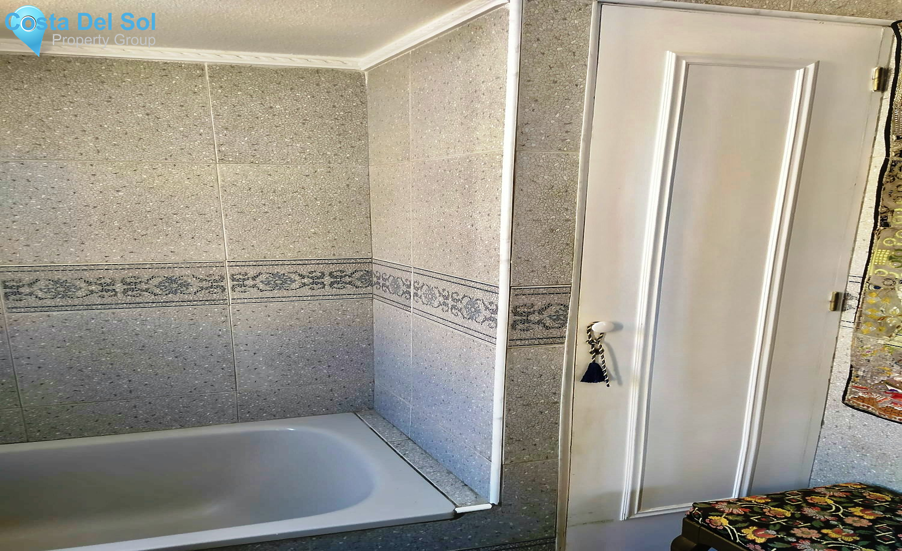 Middle Floor Apartment in Fuengirola-1430465
