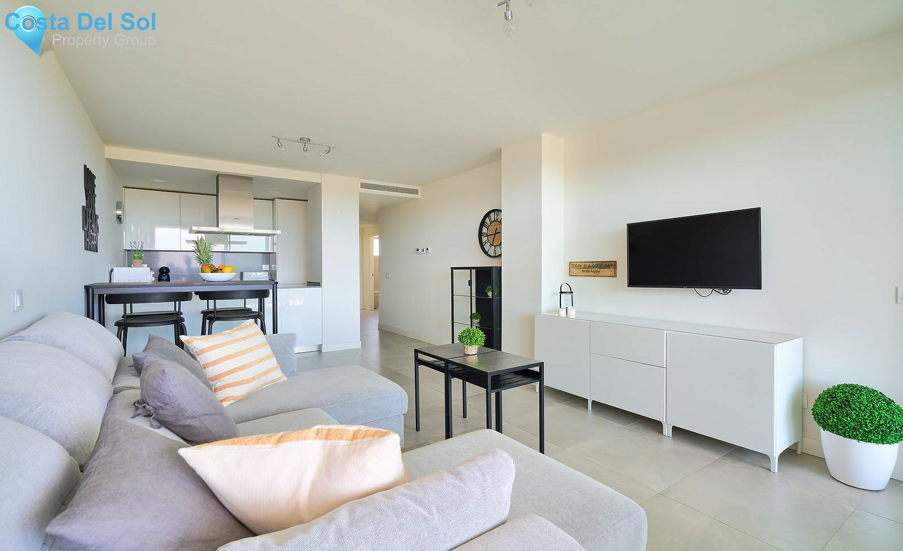 Middle Floor Apartment in Fuengirola-1430924
