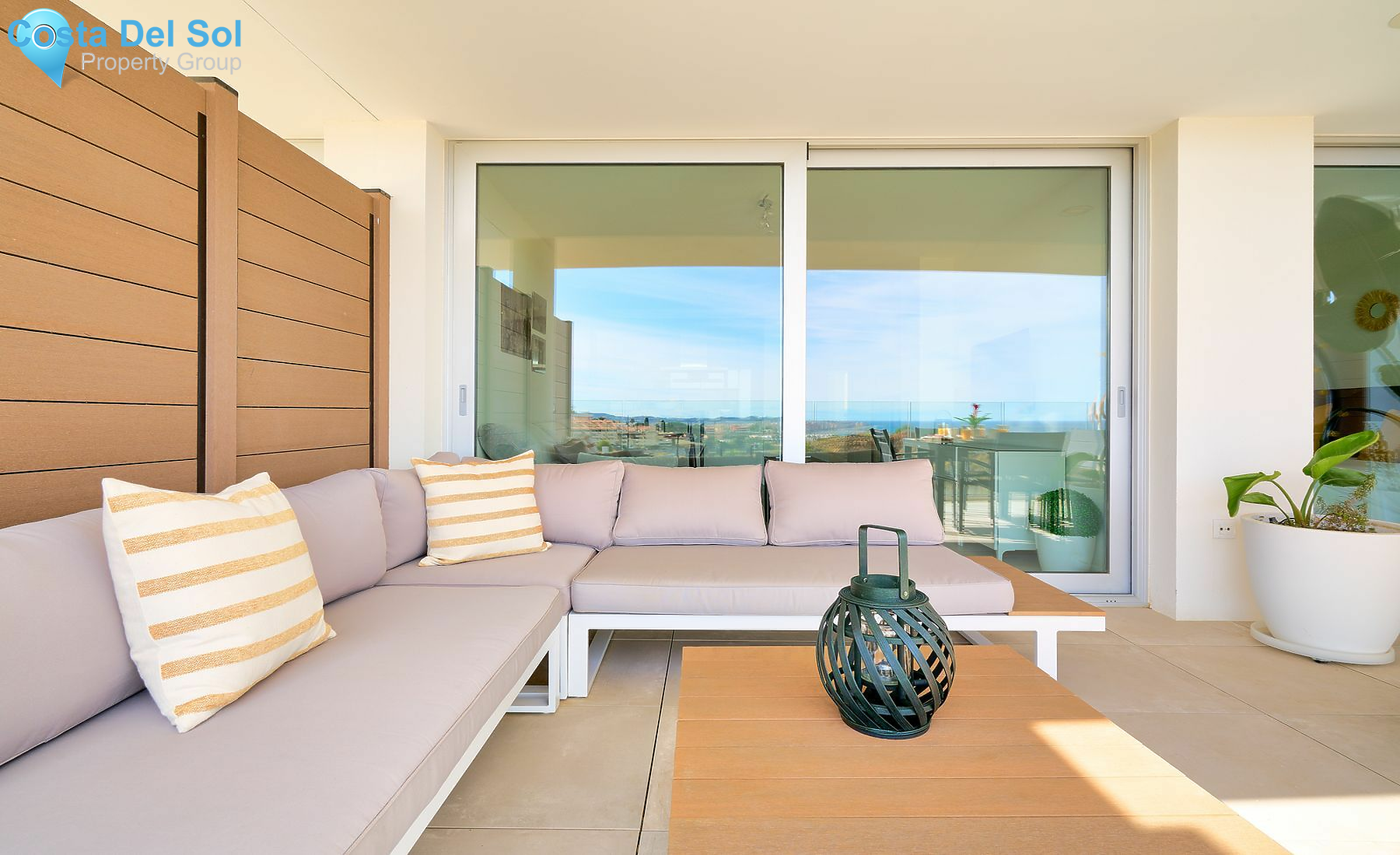Middle Floor Apartment in Fuengirola-1430927