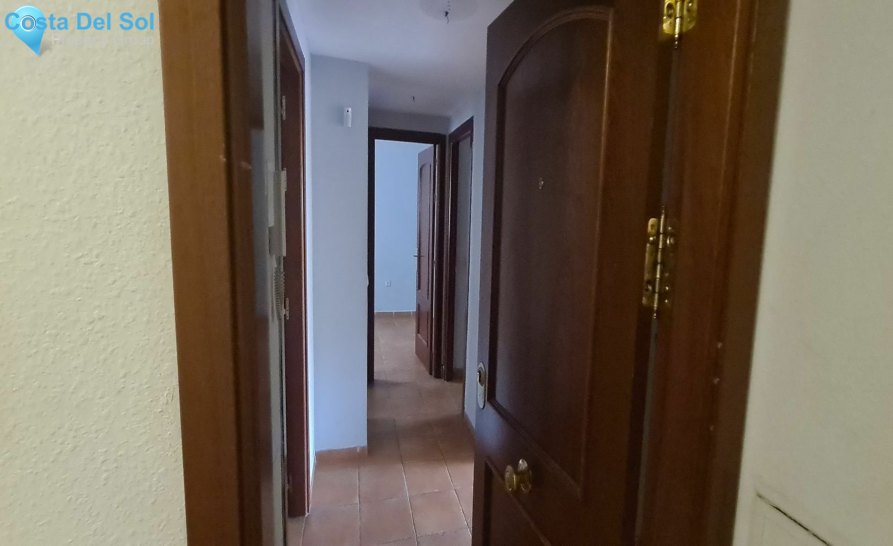 Middle Floor Apartment in Fuengirola-1450212