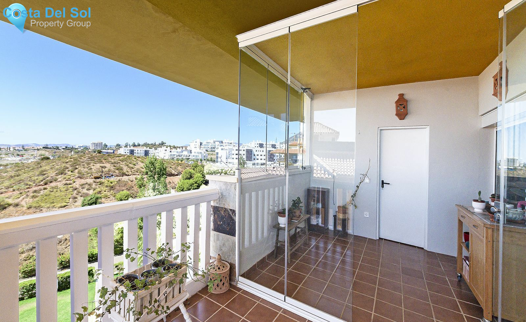 Middle Floor Apartment in Fuengirola-1450493
