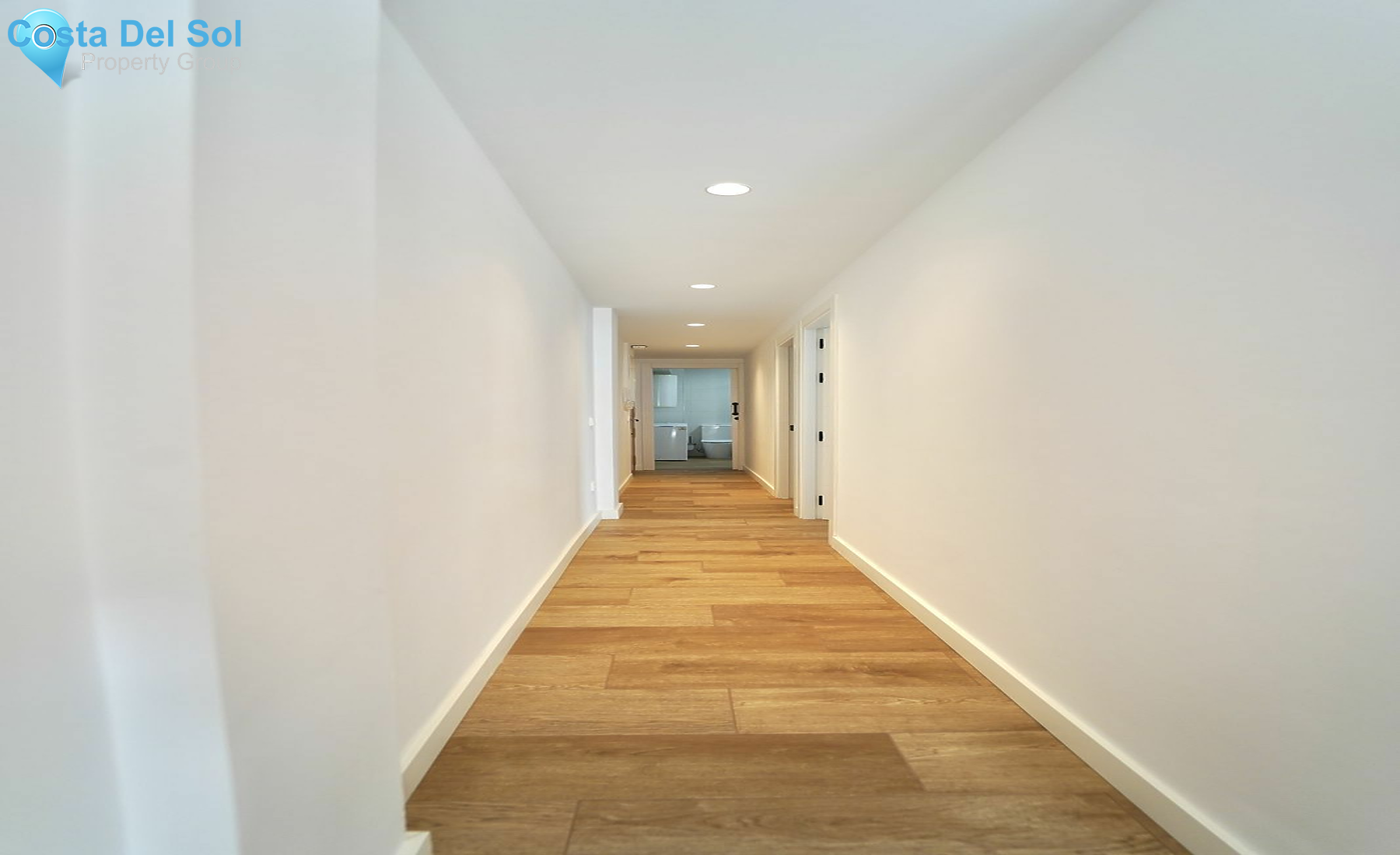 Middle Floor Apartment in Fuengirola-1473325
