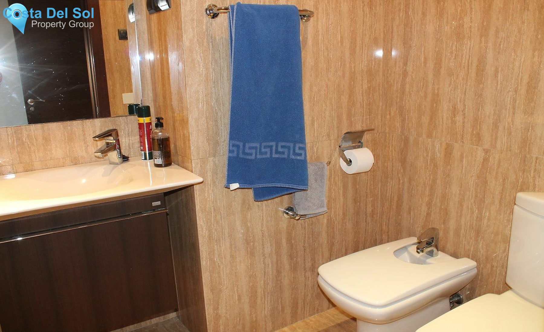 Middle Floor Apartment in Fuengirola-1483756