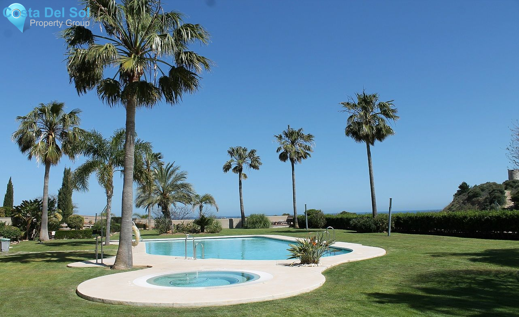 Middle Floor Apartment in Fuengirola-1483762