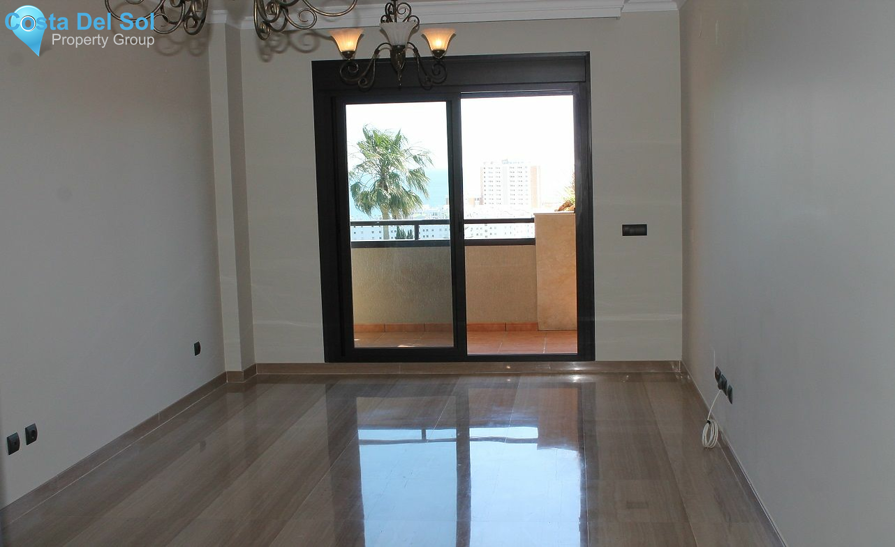 Middle Floor Apartment in Fuengirola-1483748