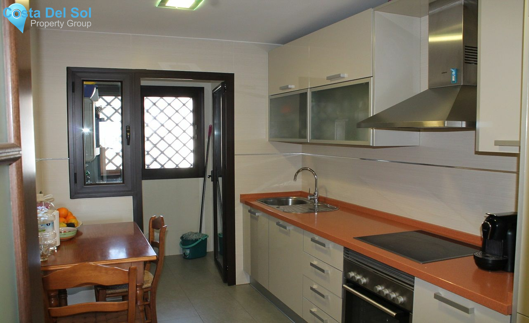 Middle Floor Apartment in Fuengirola-1483750