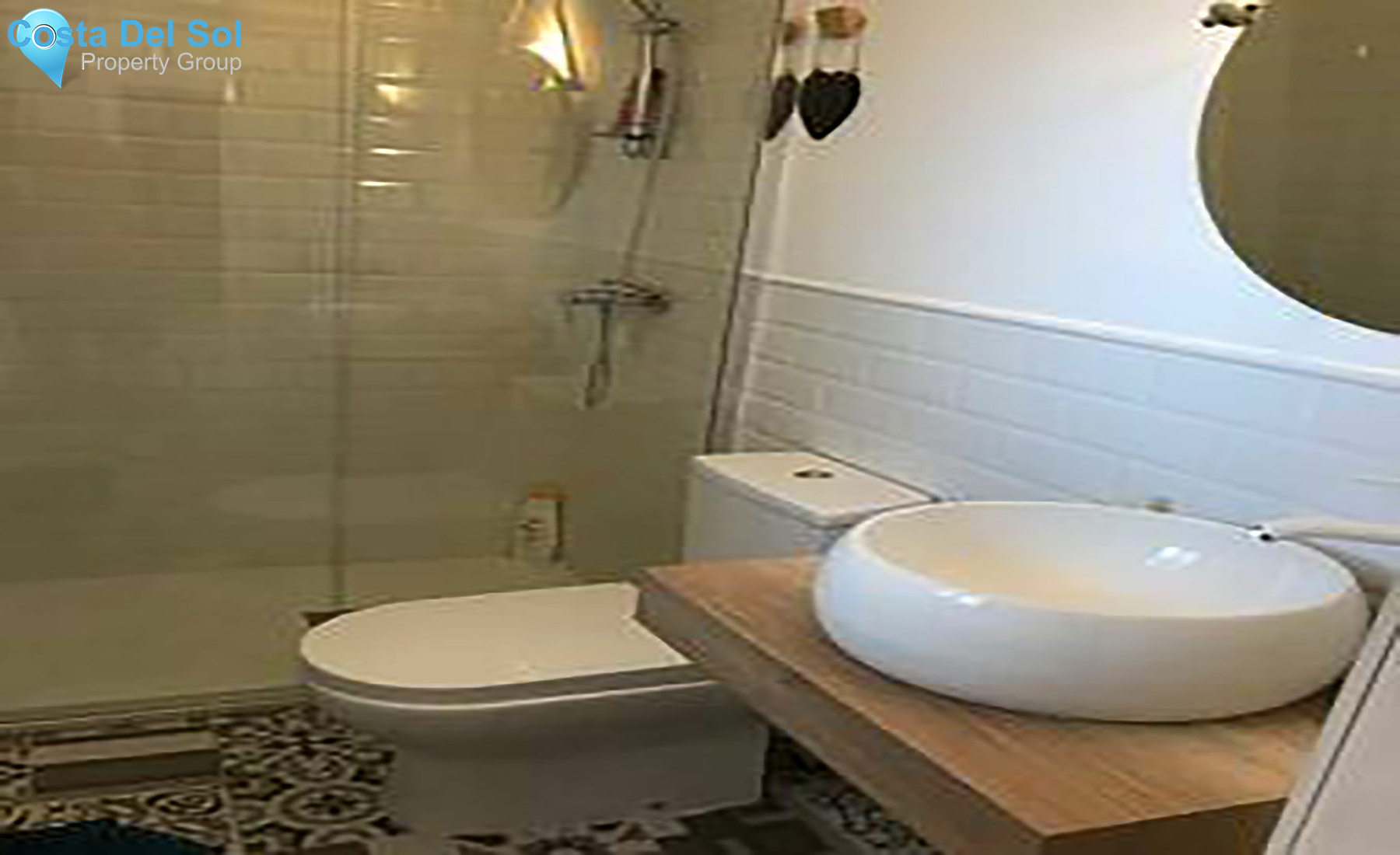 Middle Floor Apartment in Fuengirola-1483786