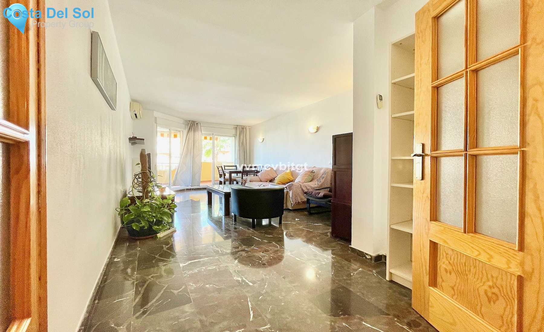 Middle Floor Apartment in Fuengirola-1496044
