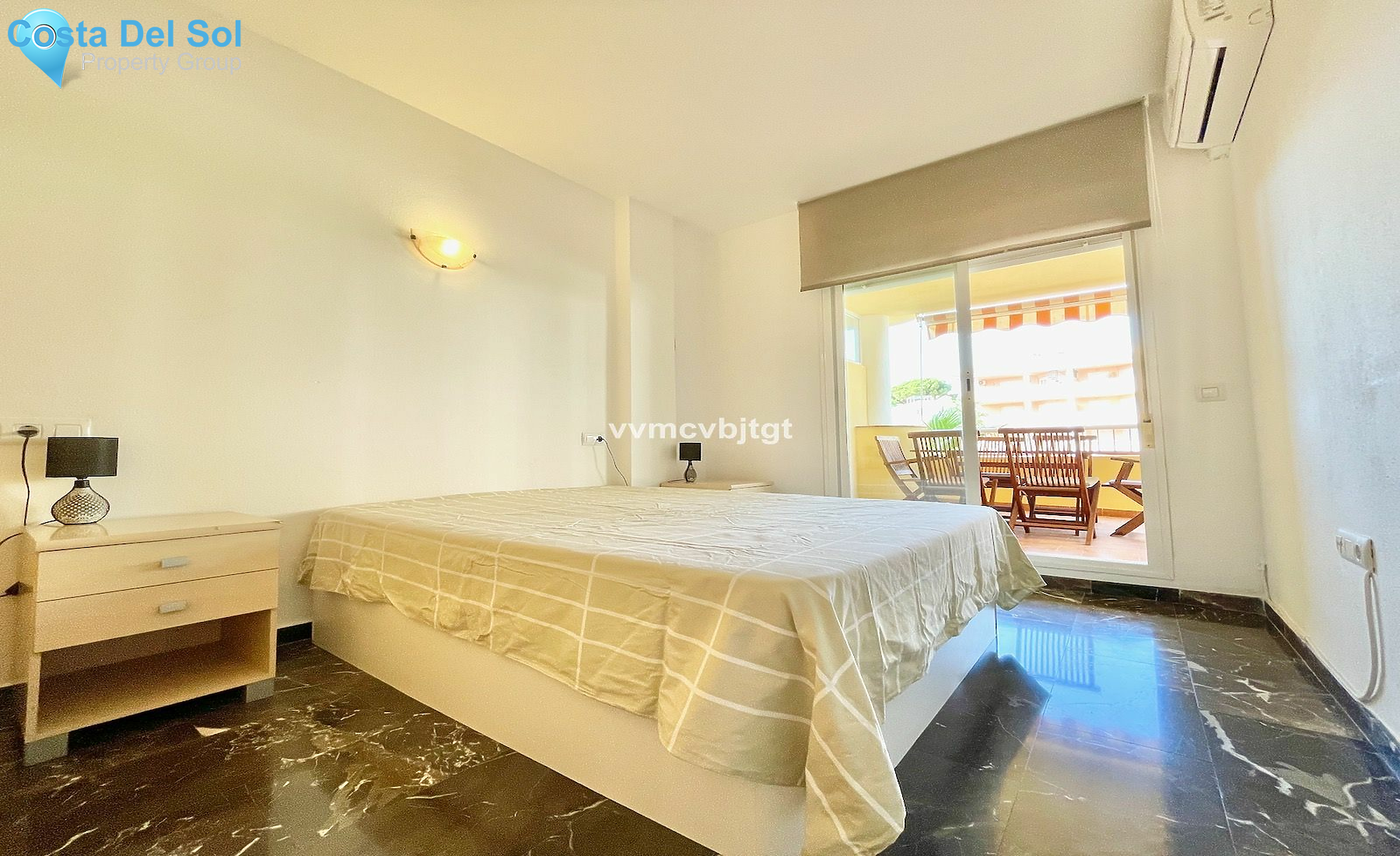 Middle Floor Apartment in Fuengirola-1496053