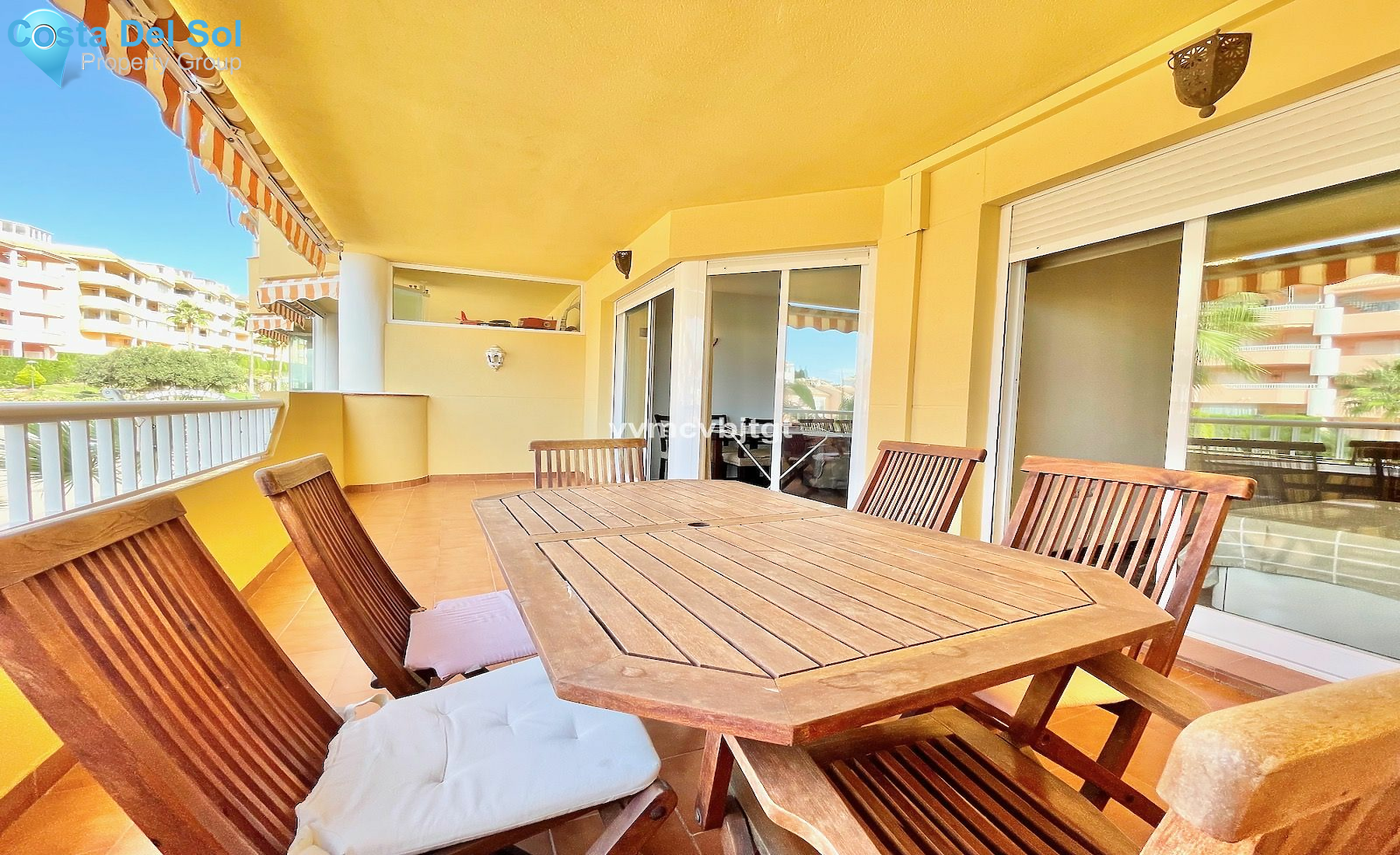 Middle Floor Apartment in Fuengirola-1496039