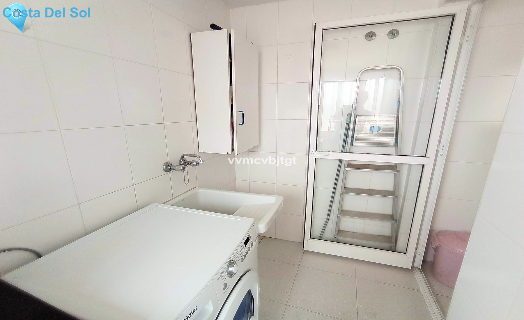 Middle Floor Apartment in Fuengirola-1513716