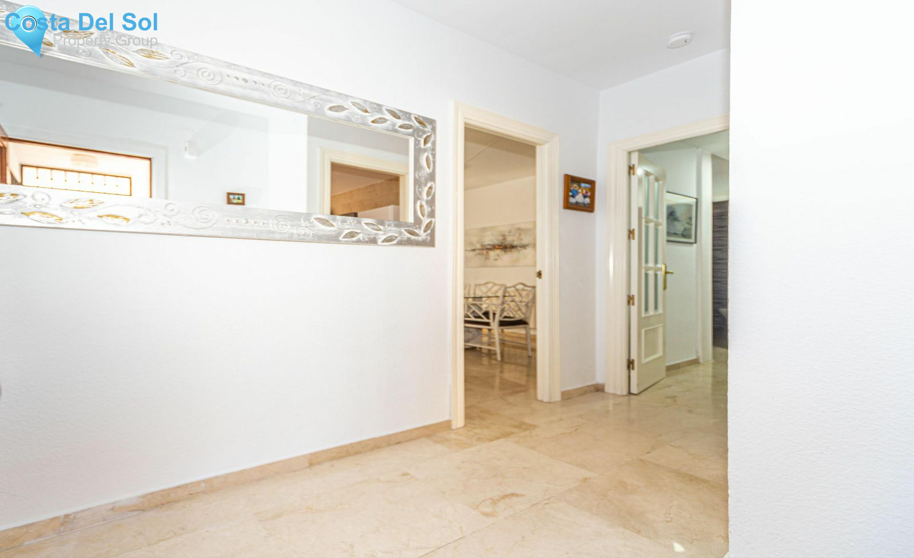 Middle Floor Apartment in Fuengirola-1517335