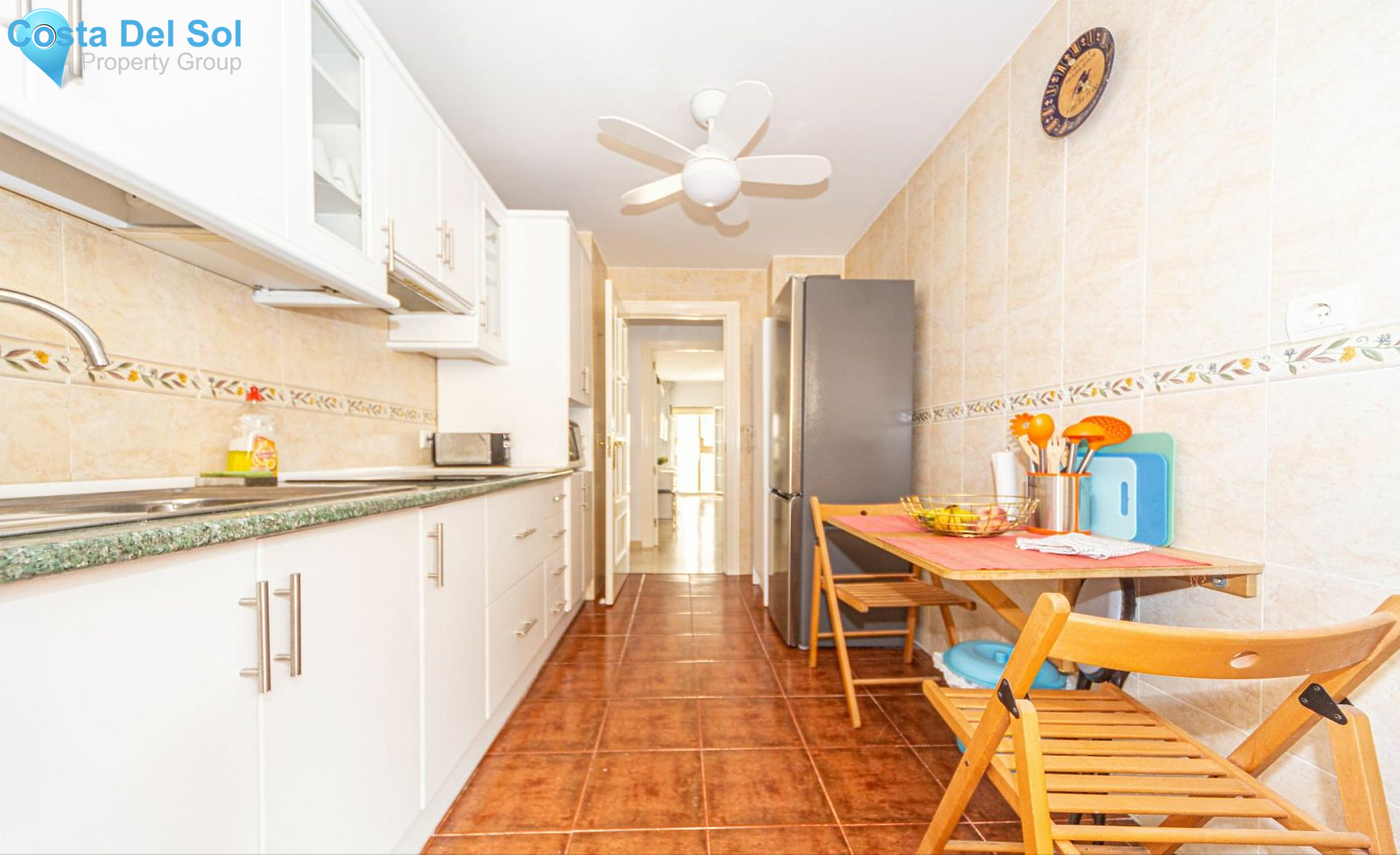 Middle Floor Apartment in Fuengirola-1517336
