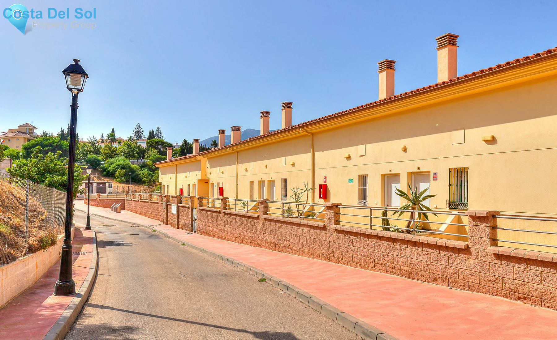 Middle Floor Apartment in Fuengirola-1518017