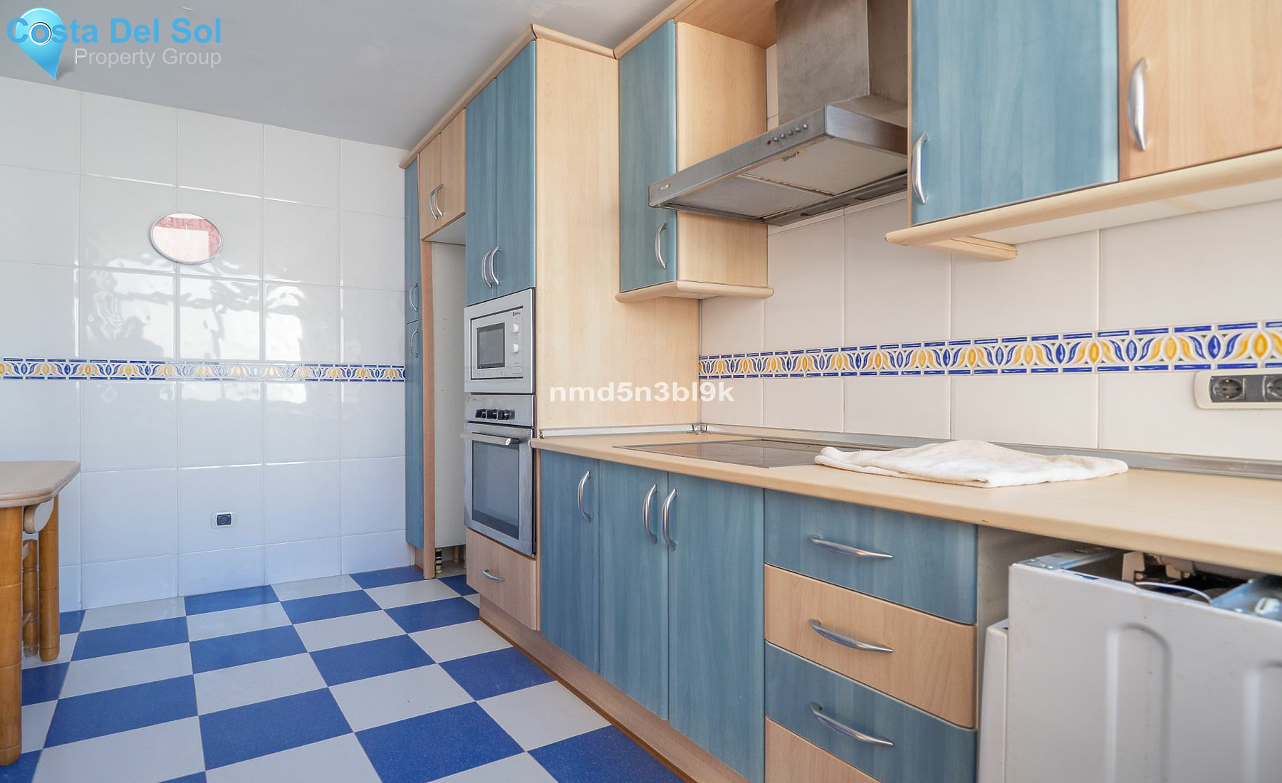 Middle Floor Apartment in Fuengirola-1529736
