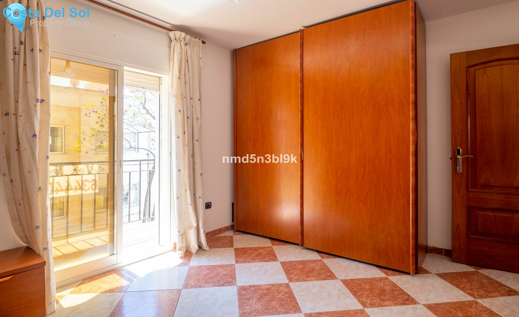 Middle Floor Apartment in Fuengirola-1529741