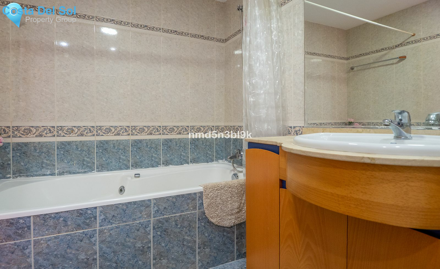 Middle Floor Apartment in Fuengirola-1529743