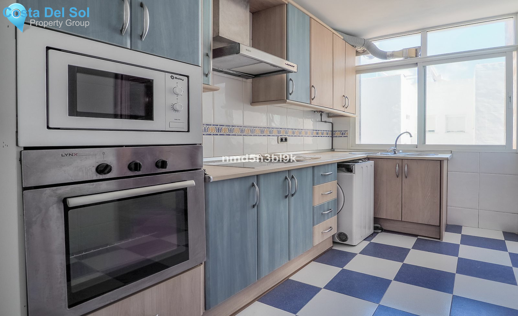 Middle Floor Apartment in Fuengirola-1529735