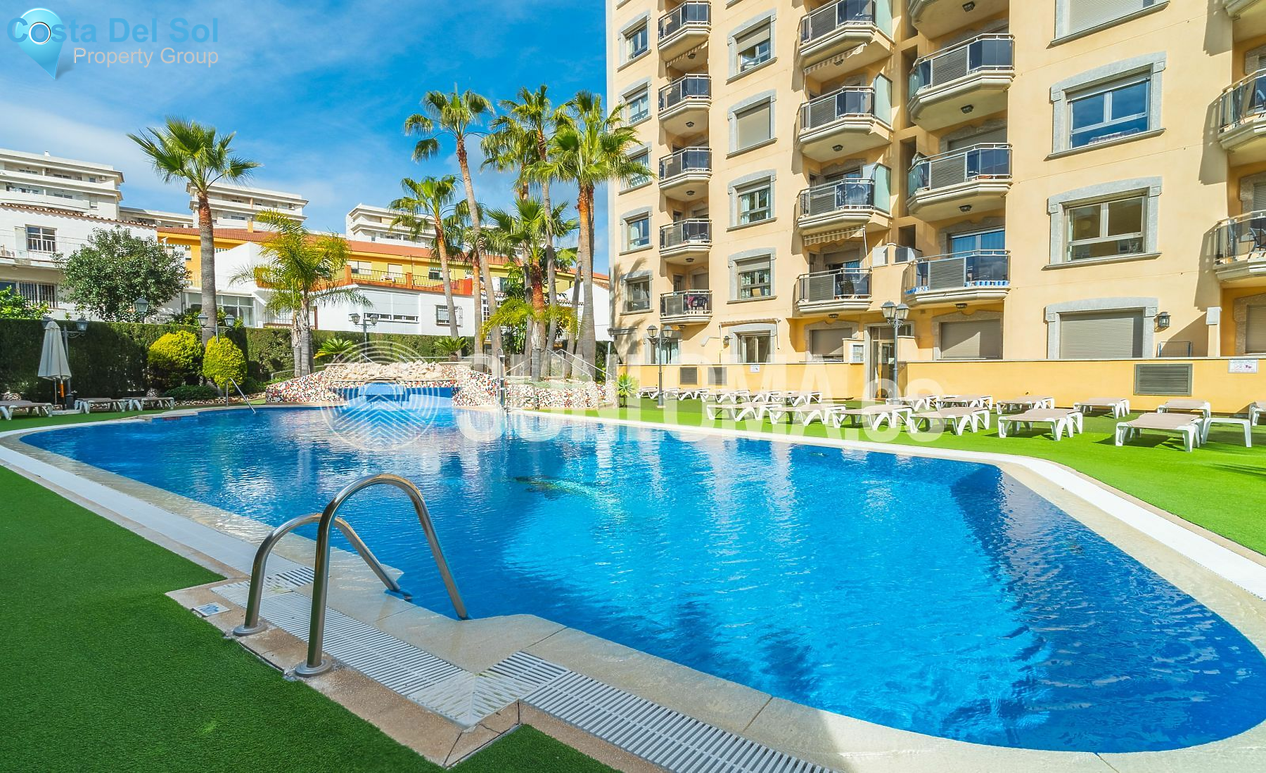 Middle Floor Apartment in Fuengirola-1547746
