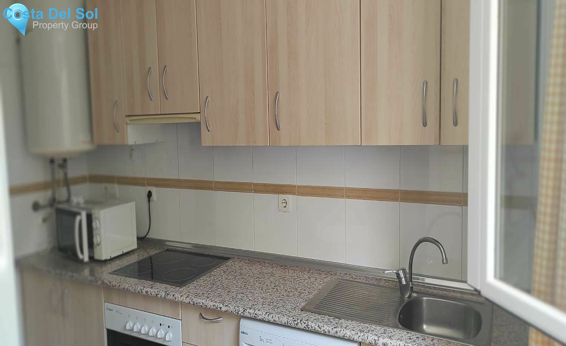 Middle Floor Apartment in Fuengirola-1552777