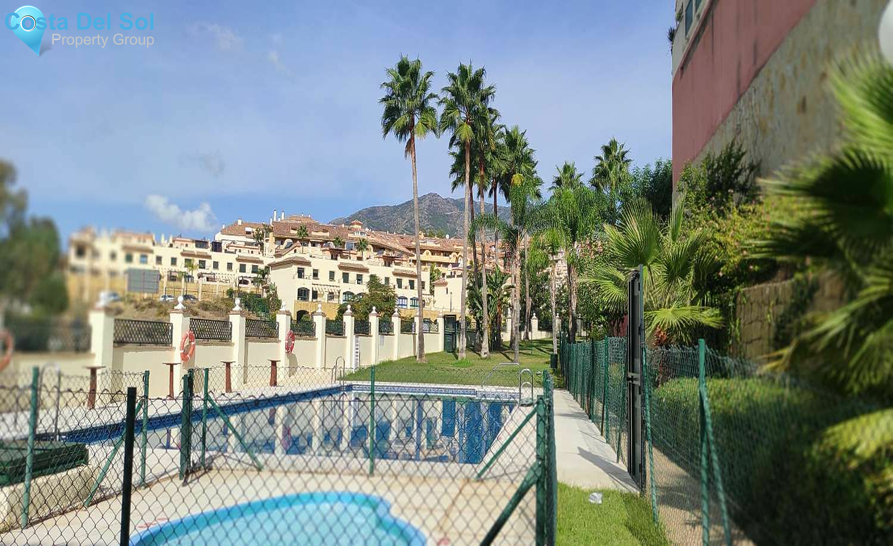 Middle Floor Apartment in Fuengirola-1552766
