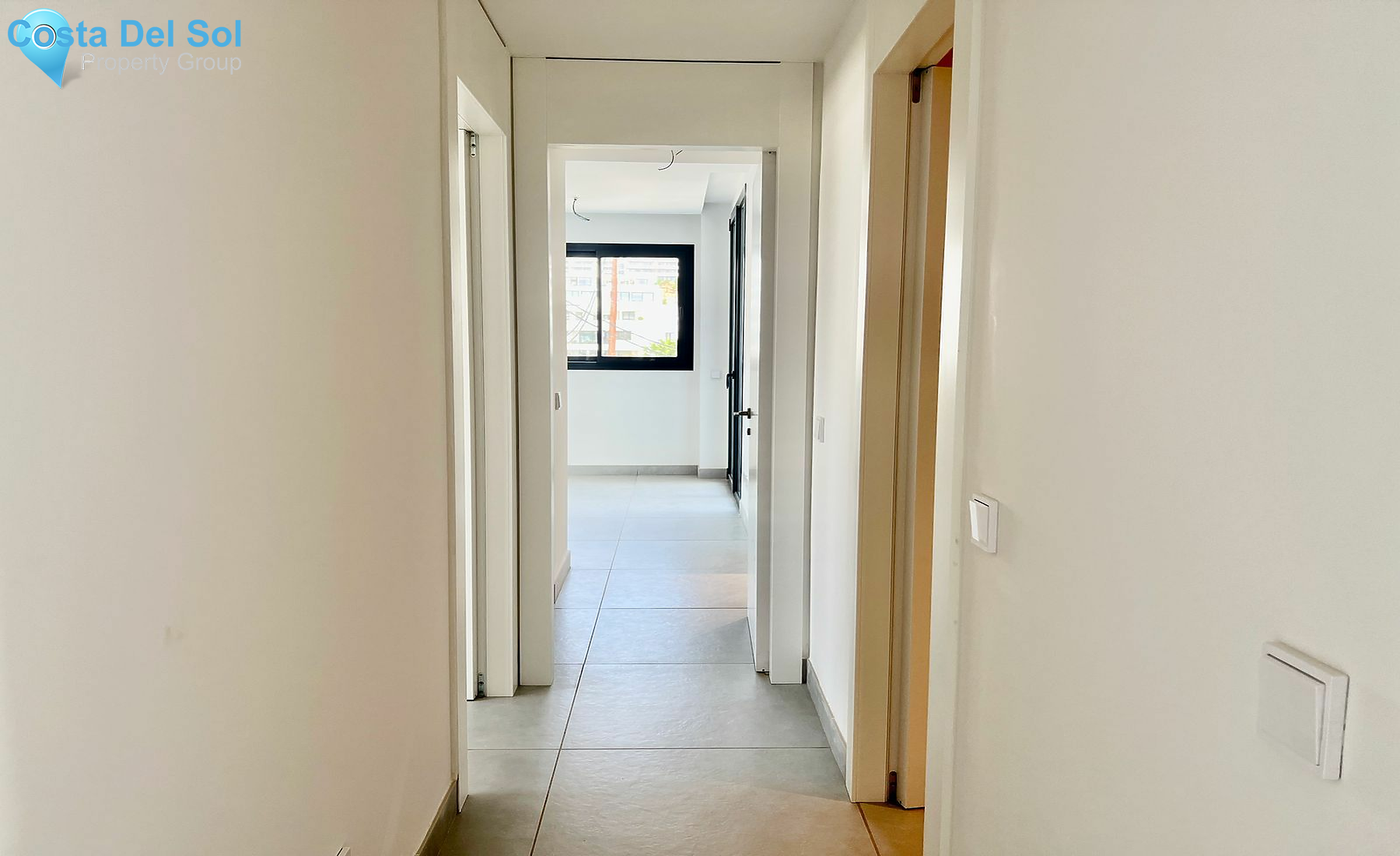 Middle Floor Apartment in Fuengirola-1553938