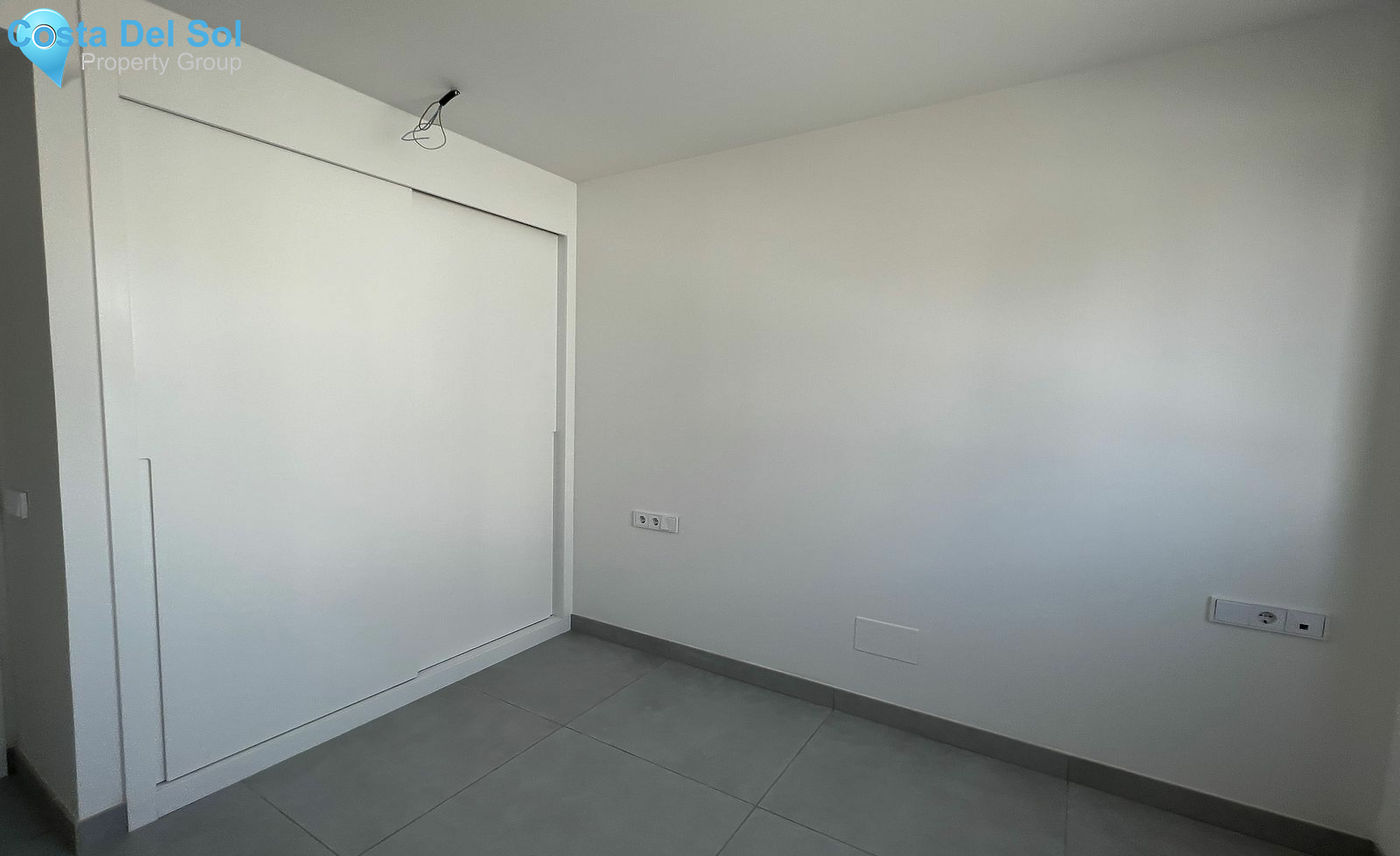 Middle Floor Apartment in Fuengirola-1553942