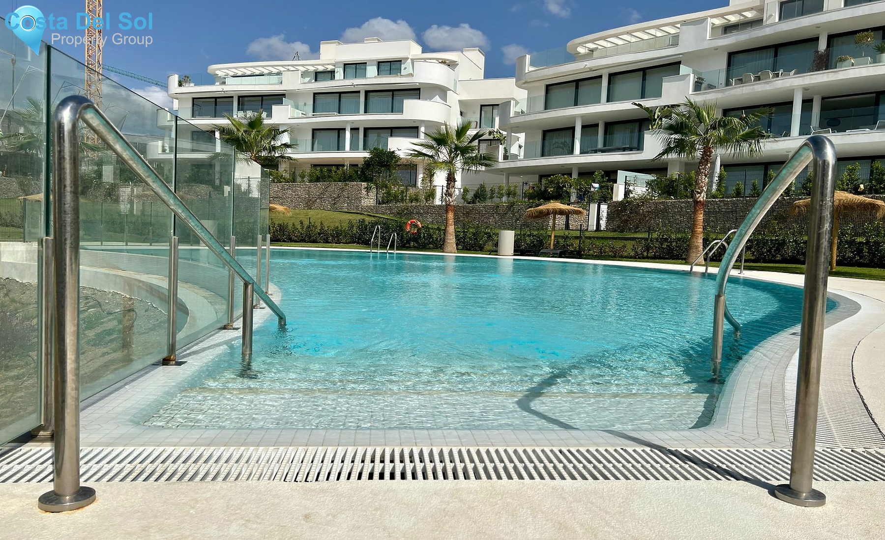 Middle Floor Apartment in Fuengirola-1553931