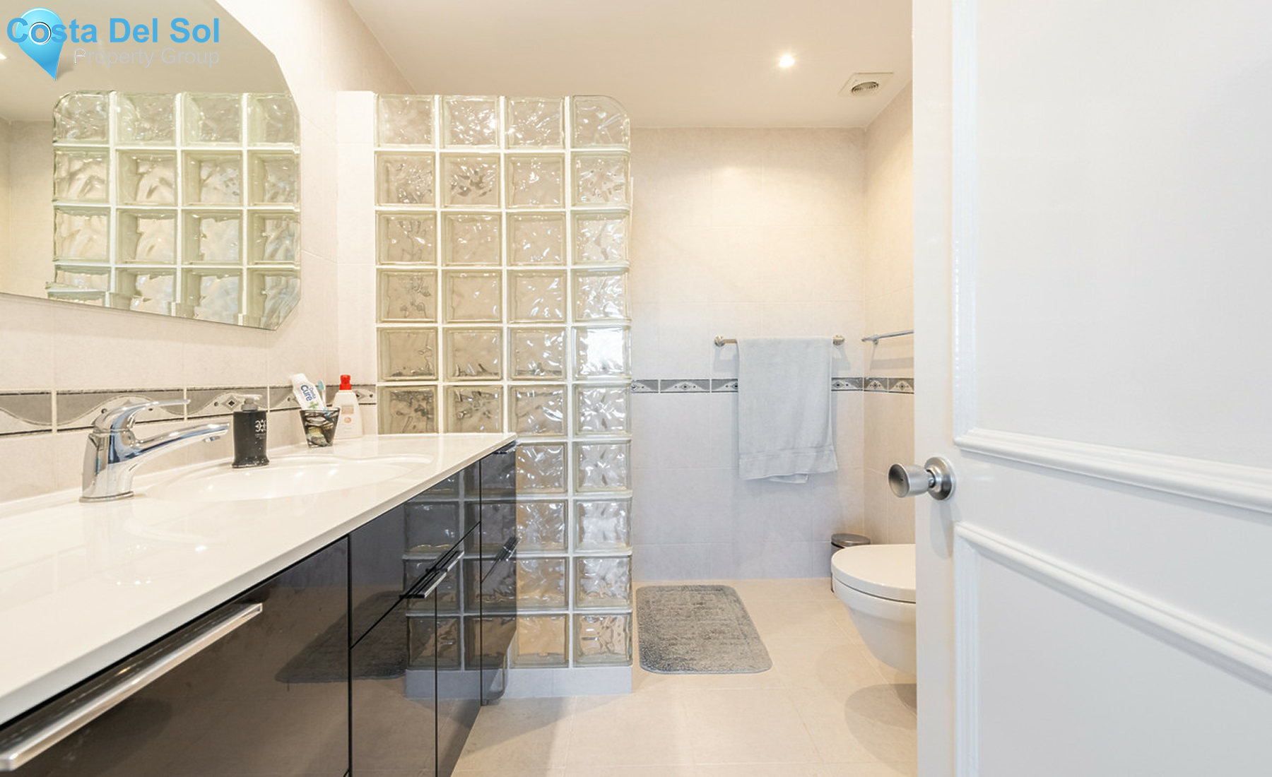 Middle Floor Apartment in Guadalmina Alta-1381024