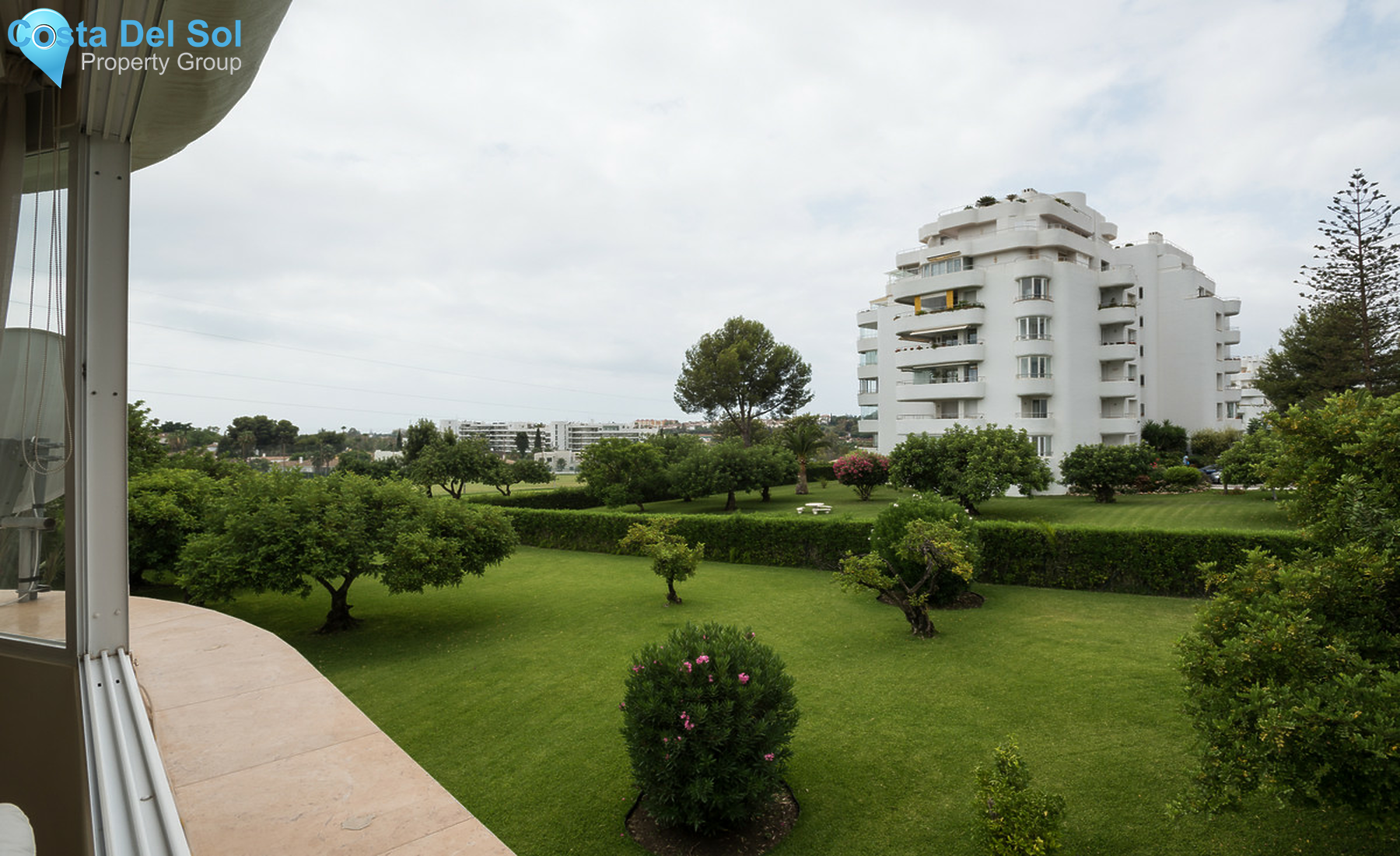 Middle Floor Apartment in Guadalmina Alta-1503405