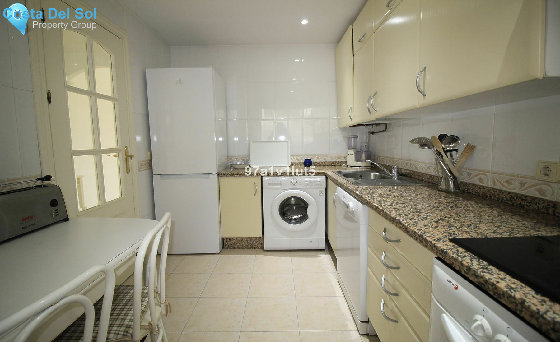 Middle Floor Apartment in Guadalmina Alta-1444064