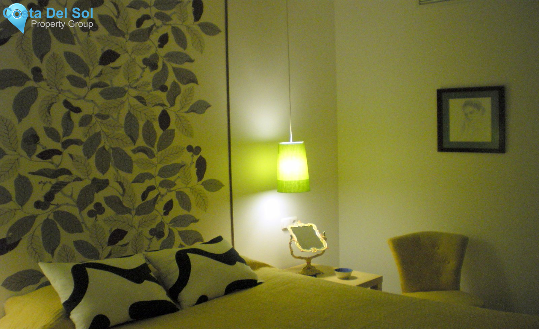 Middle Floor Apartment in Guaro-1208149