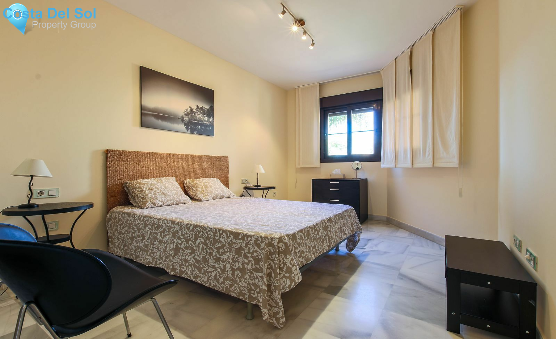 Middle Floor Apartment in Hacienda del Sol-1386976