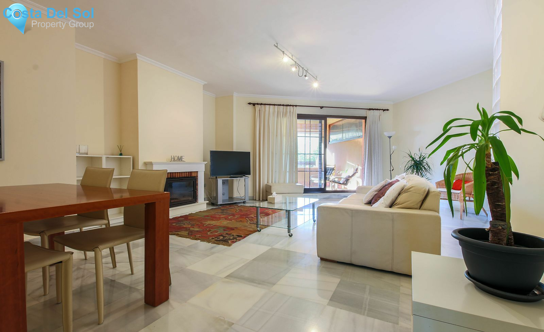 Middle Floor Apartment in Hacienda del Sol-1386977