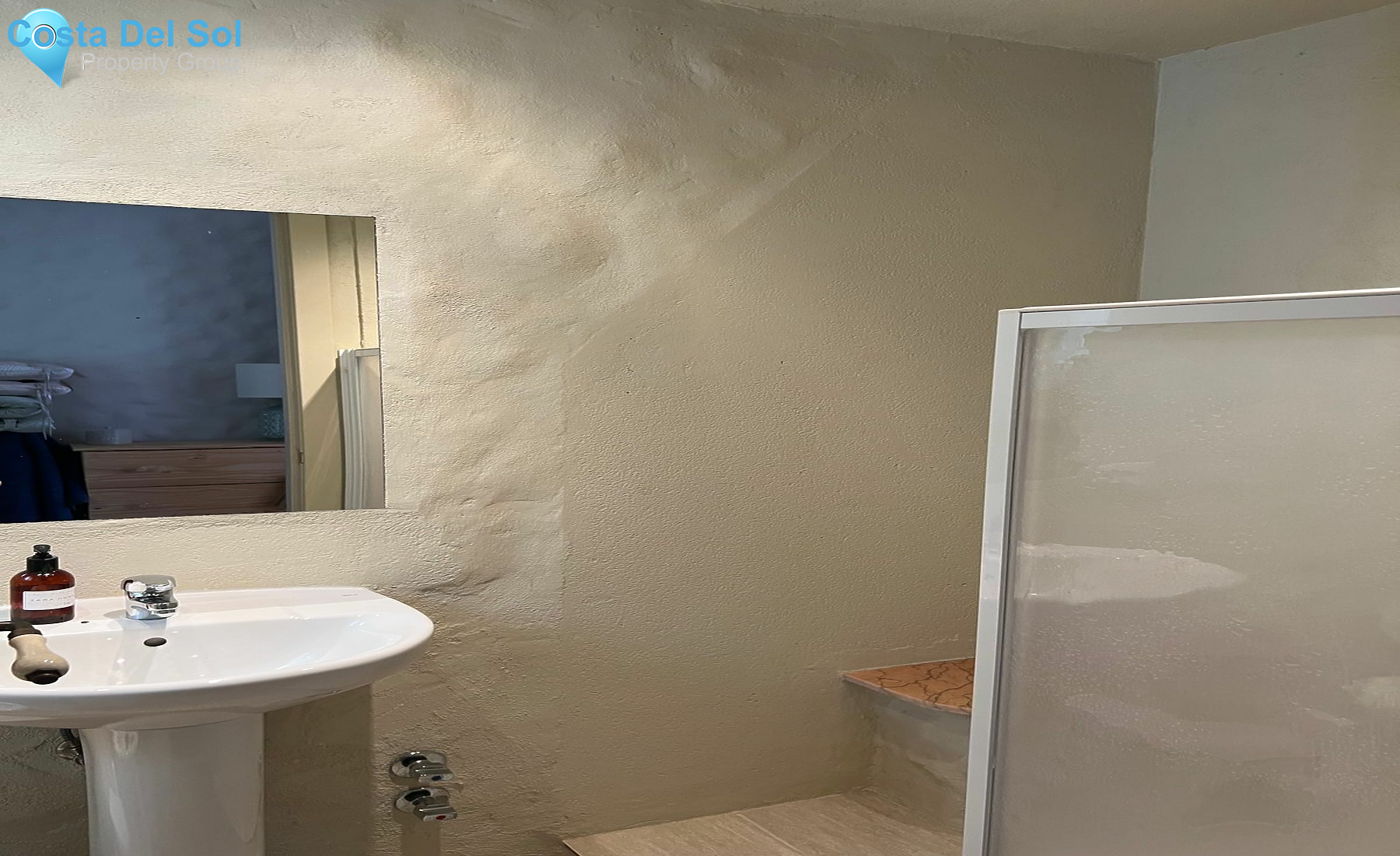 Middle Floor Apartment in Istán-1514678